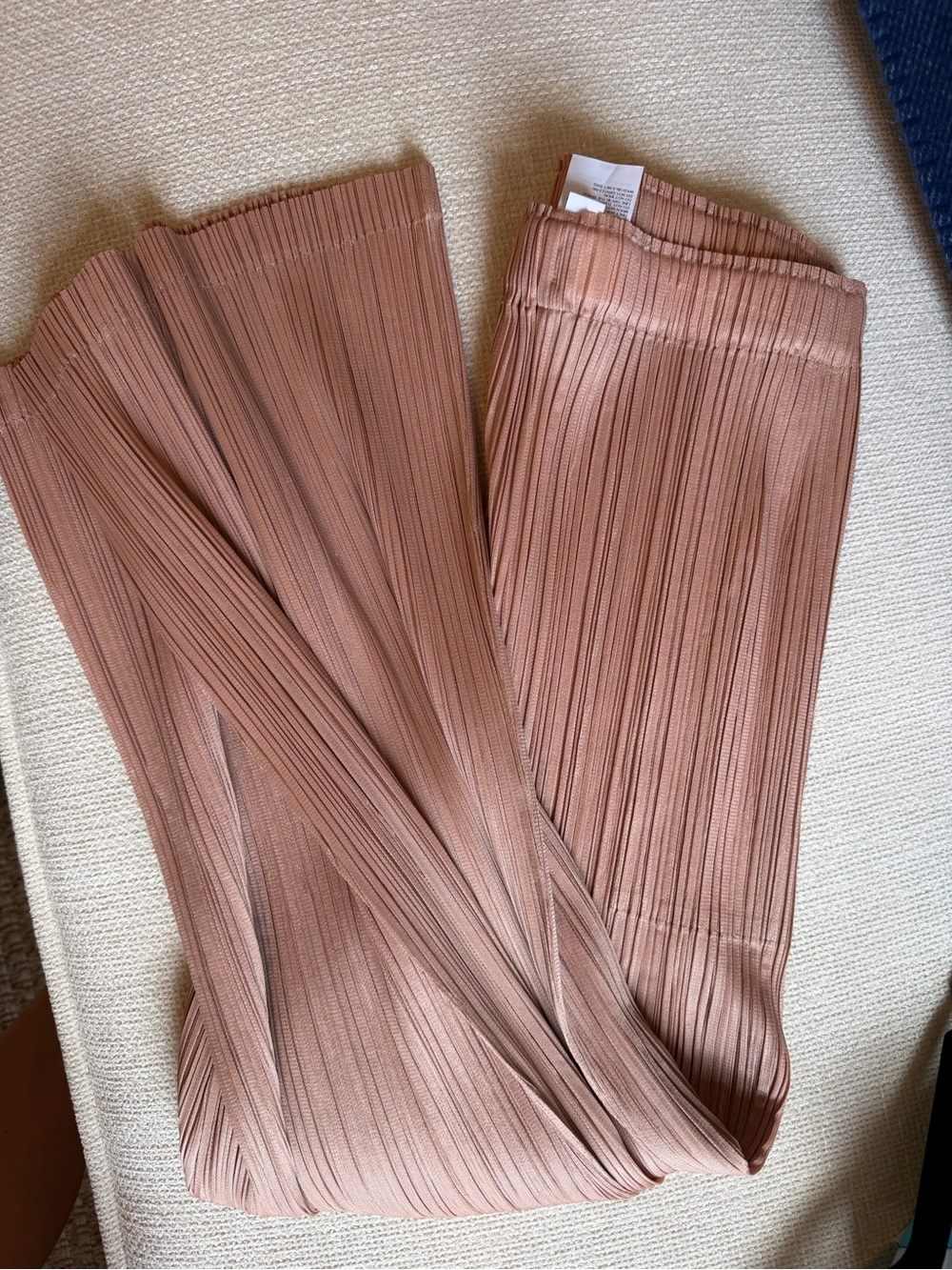 Pleats Please Issey Miyake Capri Pants - Blush sz2